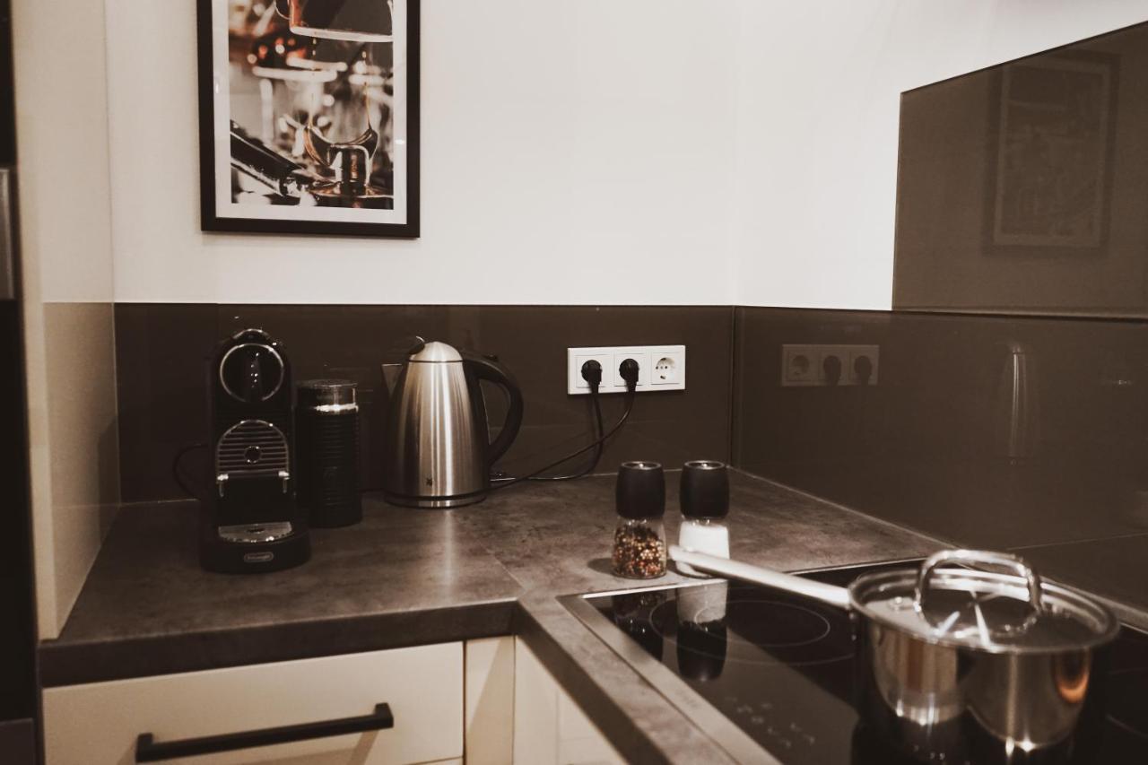 Stilvolles City-Loft Mit Privatem Whirlpool トリーア エクステリア 写真