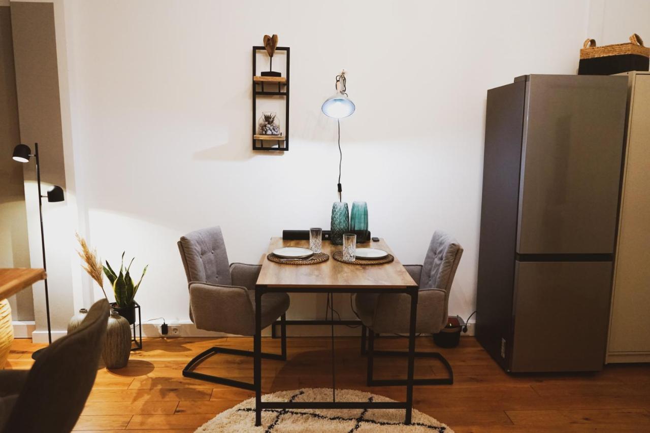 Stilvolles City-Loft Mit Privatem Whirlpool トリーア エクステリア 写真
